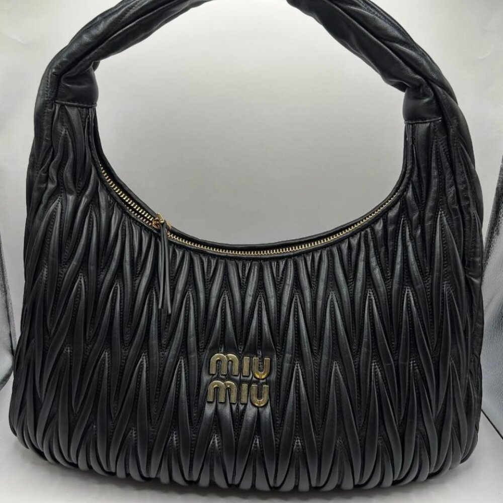 MIU MIU WANDER